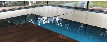 Vit poolöverdrag 60x14mm med Aquatop nersänkt design, vit med blå kant