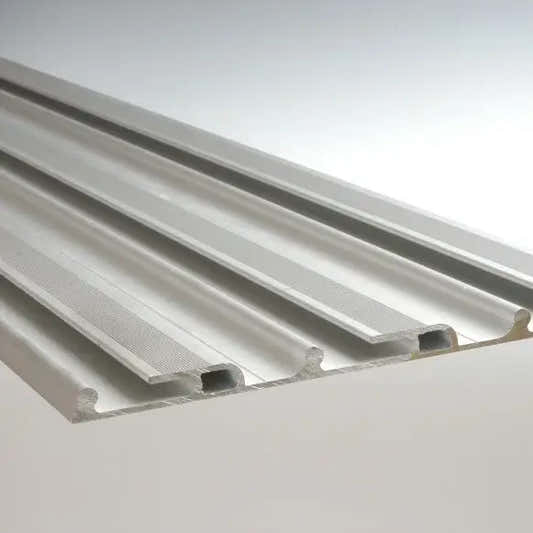 Zusätzliche silberfarbene Aluminiumschienen für die Klasik Excellence Poolüberdachung
