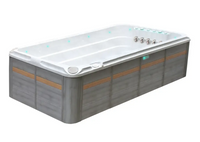 PassionSpa Activity 2 Swim-Spa – modernes Design, weißer Innenraum, graue Holzpaneele, blaue LED-Beleuchtung