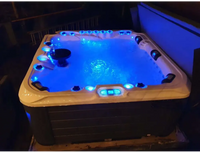 PassionSpa Felicity Mighty Wave Whirlpool – blaue LED-Beleuchtung