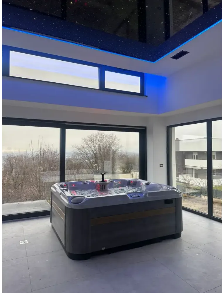 PassionSpa Felicity Mighty Wave Whirlpool – modernes Design, graue Ausführung, blaue LED-Beleuchtung