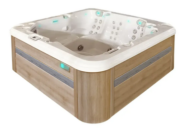 Modernt PassionSpa Retreat Spabad med ljus träfasad, vit insida, jetmunstycken och blå LED-belysning