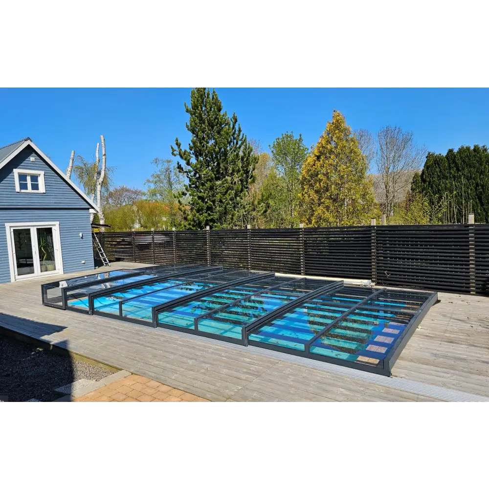 Pooltak Icon Kit med modern glashägnad för swimmingpool