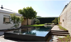 Pooltime Exclusive Infinity Pool – türkisfarbenes Wasser, schwarze Fliesen