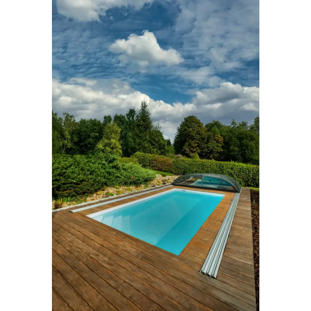 Rektangulär thermopp poolpaket Qbig med klart blått vatten och glasöverdrag