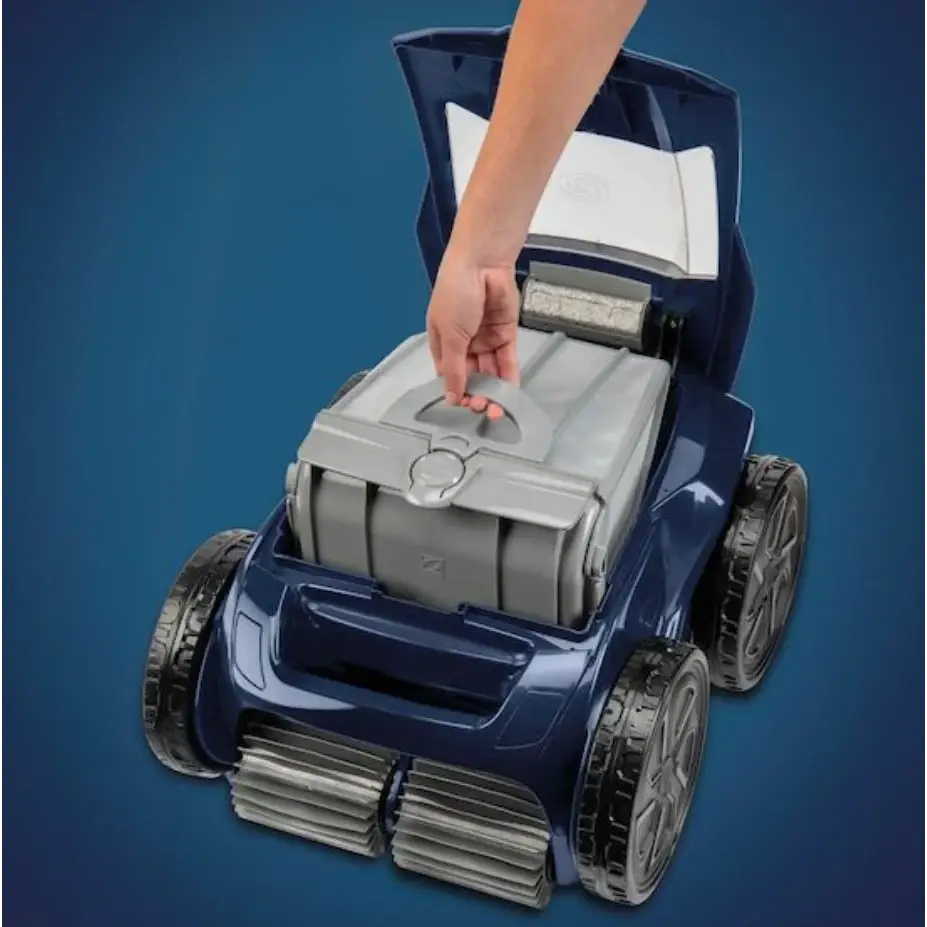 Blå robotisk poolrengörare med konstant cyklonal aspiration och svarta gummihjul